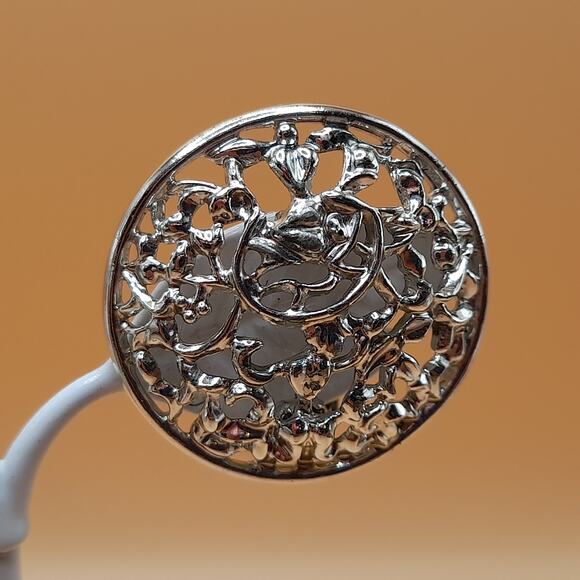 Vintage Sarah Coventry Set: Bracelet Clip Earrings, Frozen Lace, 1970s - Picture 5 of 10